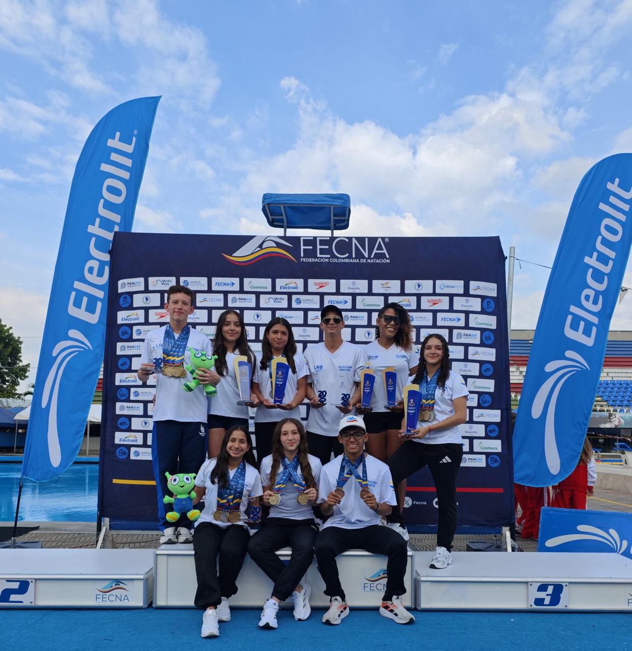 Imagen clavadistas bogotanos "33 medallas en el Interligas Clavados Cali 2025 lograron clavadistas bogotanos"