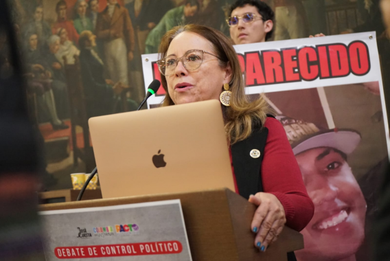 <p>“La indiferencia institucional frente a los jóvenes desaparecidos en Bogotá es inaceptable: Ana Teresa Bernal”</p>