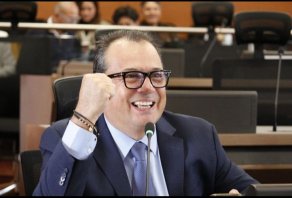 Cuidar a quienes nos transportan: aprobada la propuesta del concejal Rubén Torrado