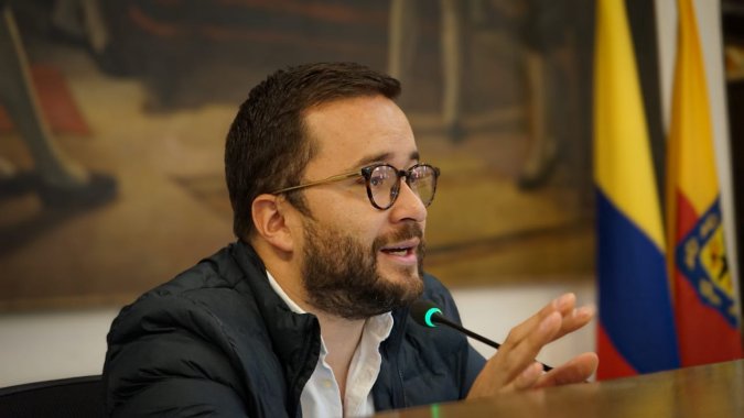 <p>Aprobado en primer debate el proyecto que convierte a Bogotá en referente mundial contra el antisemitismo</p>