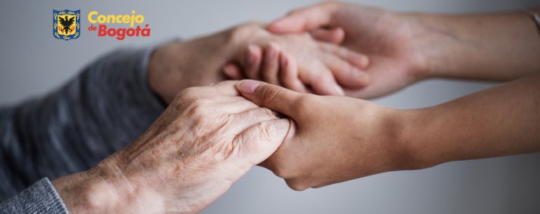 <p>Más de 7 millones de atenciones respaldan avances del Sistema Distrital de Cuidado, destacó la Administración en debate del Concejo</p>