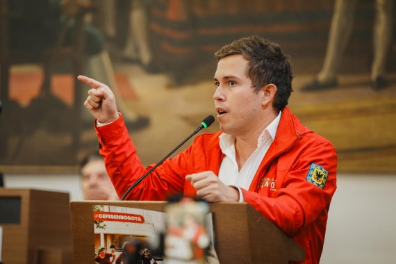 <p>“Es una bomba de tiempo”: concejal Araque advierte que la situación de la comunidad Emberá en las Unidades de Protección Integral (UPI) es insostenible</p>