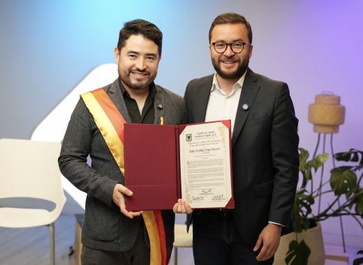 <p>Concejo de Bogotá reconoce a Platzi: la plataforma que cambió la educación digital de millones de personas en más de 120 países</p>