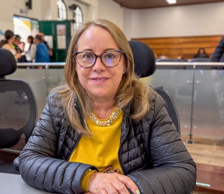 <p>Concejala Ana Teresa Bernal celebra aprobación del Proyecto de Acuerdo 409 para fortalecer la búsqueda inmediata de personas desaparecidas en Bogotá</p>