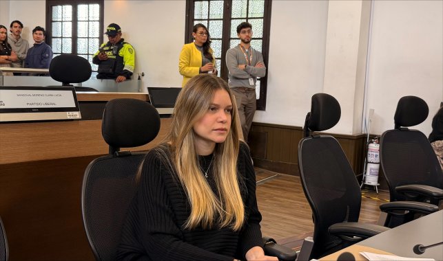 <p>Presuntas presiones a contratistas en la Agencia Nacional de Tierras para asistir a marchar, denuncia la concejal Tata Hernández</p>