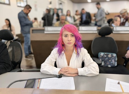 <p>Administración De Carlos Fernando Galán pone en riesgo el sustento de 95 mil vendedores informales</p>