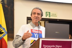 Concejal José Cuesta demanda decreto que afecta a vendedores informales en Bogotá