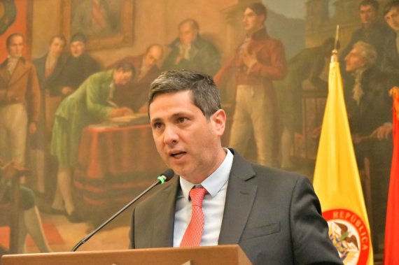 <p>Bogotá da el primer paso para atraer eventos futbolísticos de talla internacional</p>