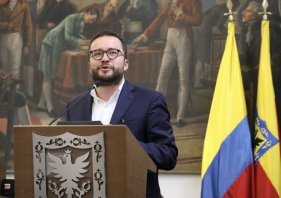 Concejal Andrés Barrios denuncia cruda radiografía de la niñez en Bogotá: abortos, suicidios y violencia intrafamiliar