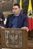 Policías denuncian abandono en Bogotá: patrullas dañadas, falta de personal y presuntos cobros para reparar vehículos