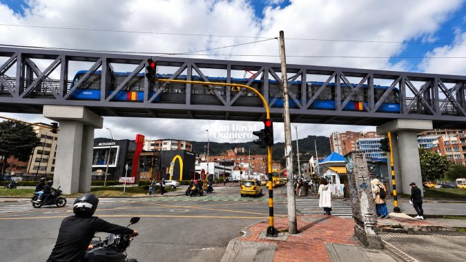 <p>¿Las jugaditas de Petro y Rey en el Regiotram del Norte para “estafar” a Bogotá? hay indicios de un elefante blanco</p>