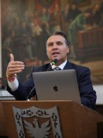 Más de medio millón de hogares quedarían desprotegidas en Bogotá por cambio en SISBÉN