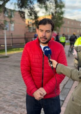 <p>Mujeres al borde de la muerte por procedimientos estéticos en Bogotá. Se suman graves denuncias contra el doctor Gabriel Cubillos, Concejal enciende las alarmas.</p>